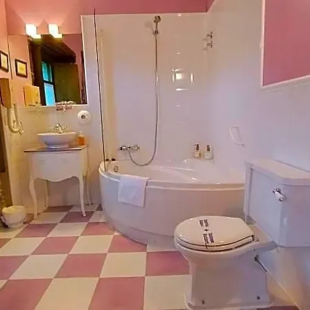 Hotel Casona De Palacios 3*