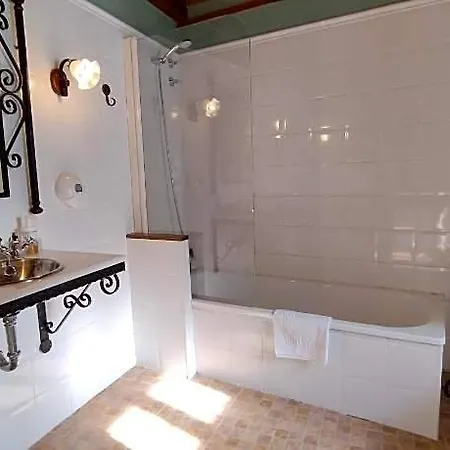 Hotel Casona De Palacios Badames